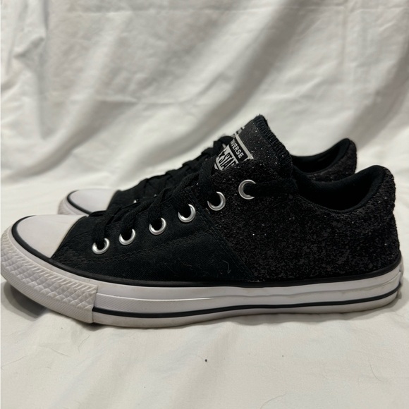 Converse All Star Women’s Black Glitter and Solid Sneaker 8.5 Fairy EUC Like New - Picture 4 of 8